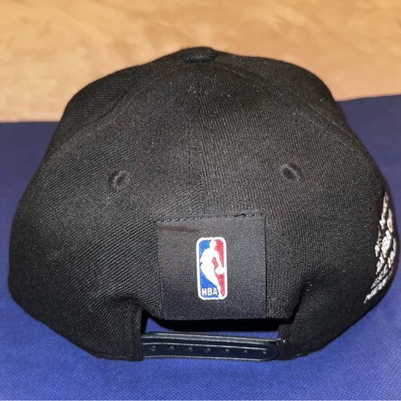 New York Knicks SnapBack - Picture 3 of 4